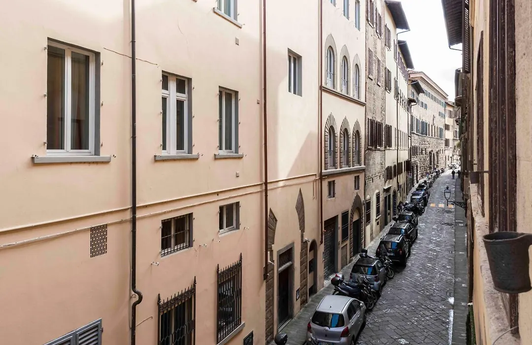Appartamento Palazzo Bardi Apartments N 1-1