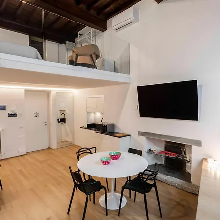 Appartamento Palazzo Bardi Apartments N 1-2